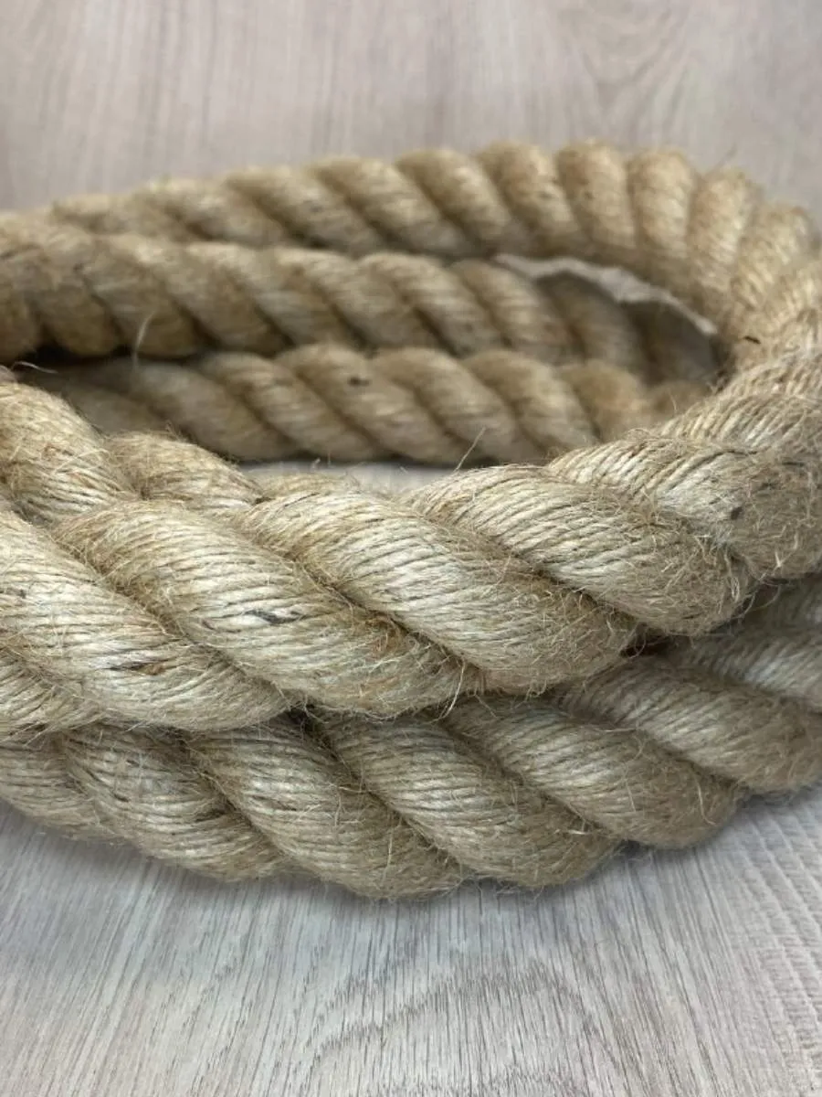 Проводка в деревянномтдоме. Джутовая веревка для сруба. Канат джутовый 14мм 40 метров. Проводка в деревянном доме. Шнур для деревянных домов.